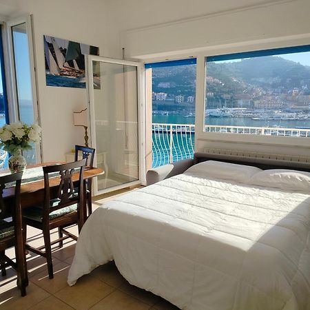 ポルト・サント・ステーファノCasa La Marinella Sul Portoアパートメント エクステリア 写真